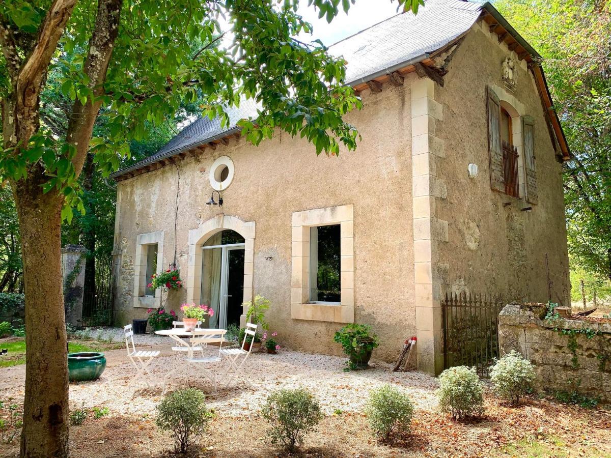 The Stables Gite At Chateau Mas De Pradie Otel Foissac  Dış mekan fotoğraf