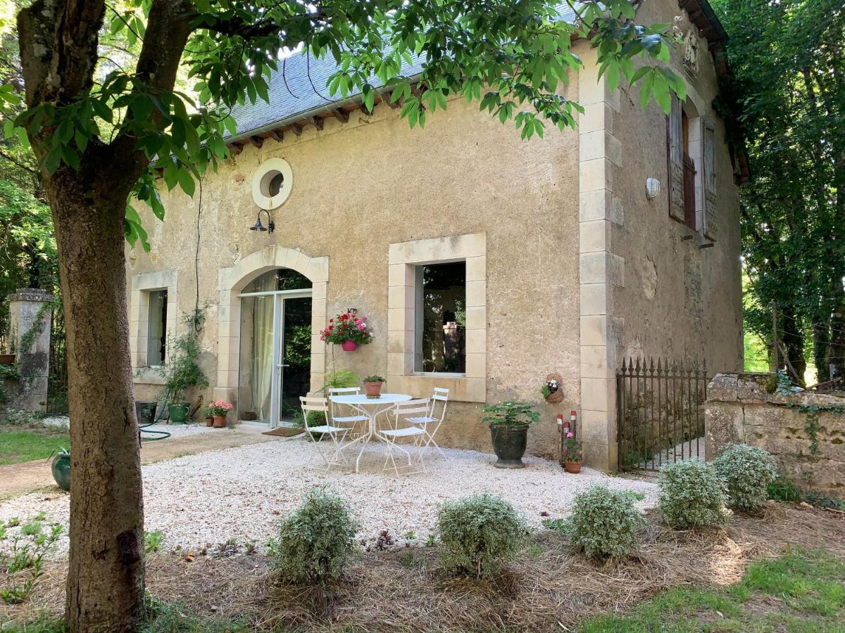 The Stables Gite At Chateau Mas De Pradie Otel Foissac  Dış mekan fotoğraf