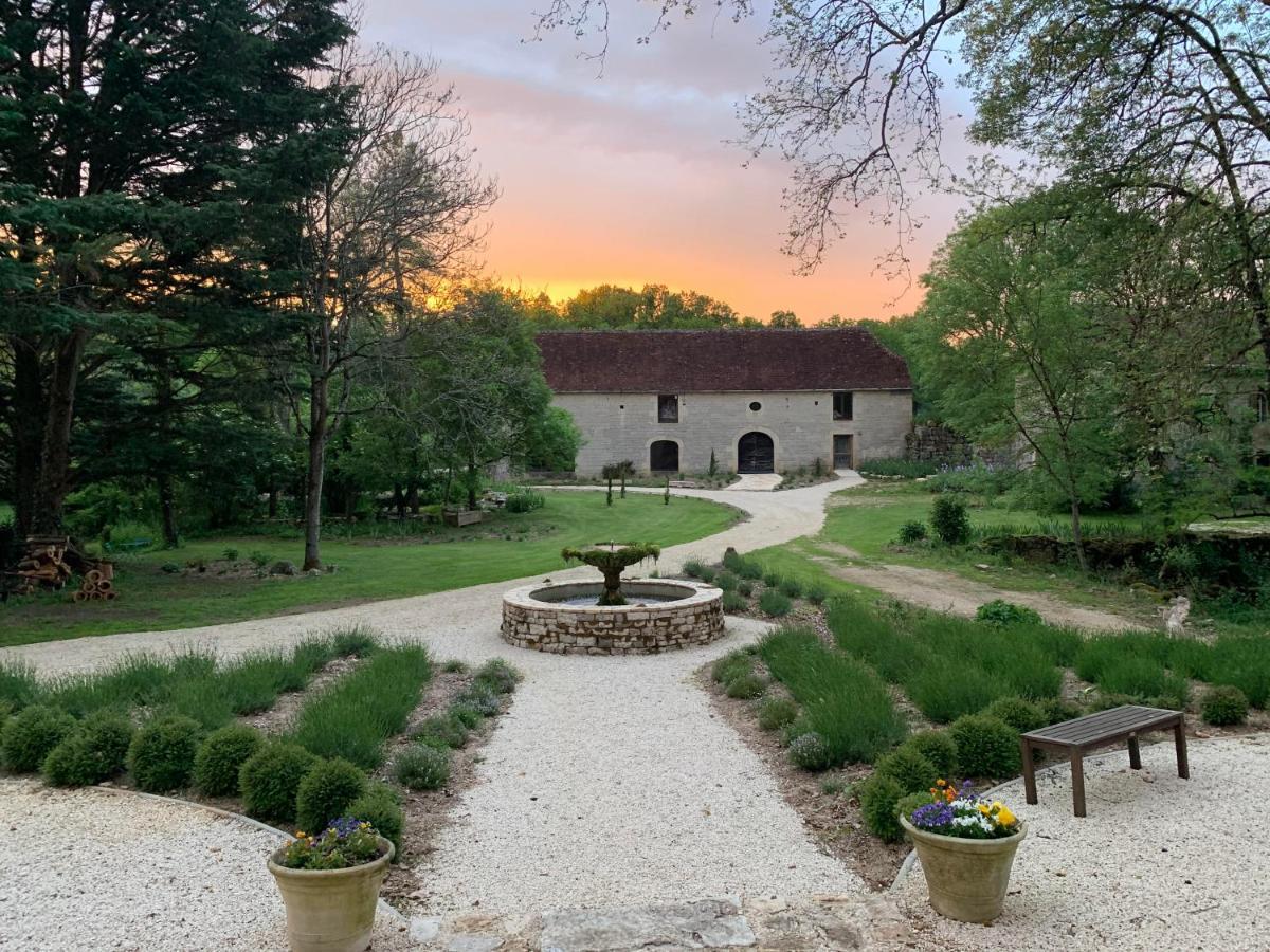 The Stables Gite At Chateau Mas De Pradie Otel Foissac  Dış mekan fotoğraf