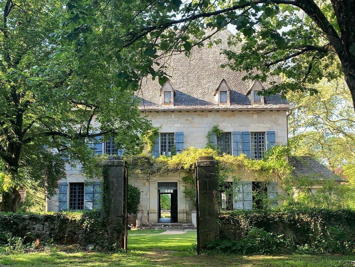 The Stables Gite At Chateau Mas De Pradie Otel Foissac  Dış mekan fotoğraf